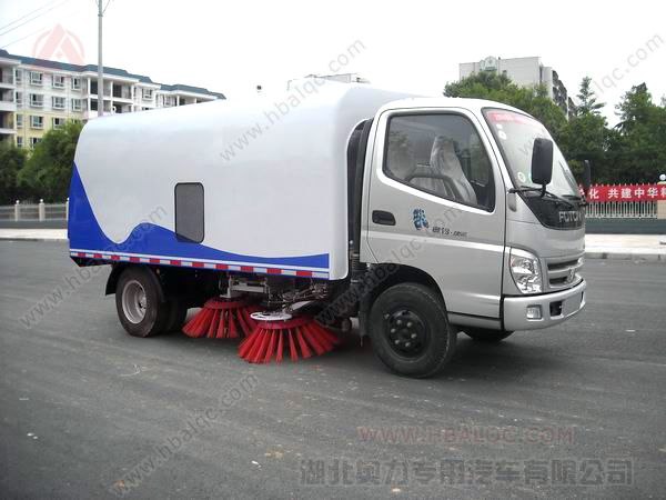 供应北汽福田扫地车 福龙马牌扫路车 港口码头扫路车