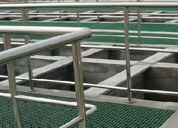 供应翔元供应盐城大丰排水沟玻璃格栅板