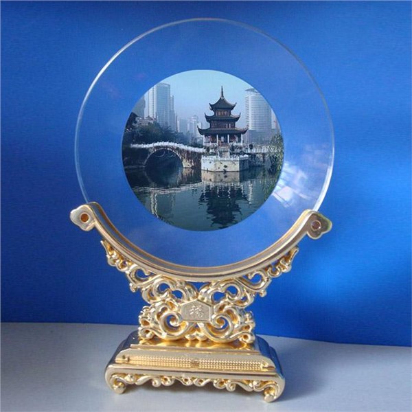 磐石水晶工艺品厂大量供应 水晶办公用品 水晶盘，校庆礼品。