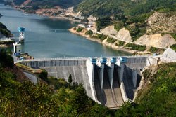 云南省堵漏公司 专业水坝水库堵漏 专业污水池堵漏