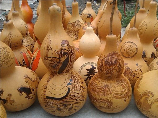 镇宅之宝 雕刻葫芦  工艺葫芦价格 葫芦工艺品 葫芦种植基地