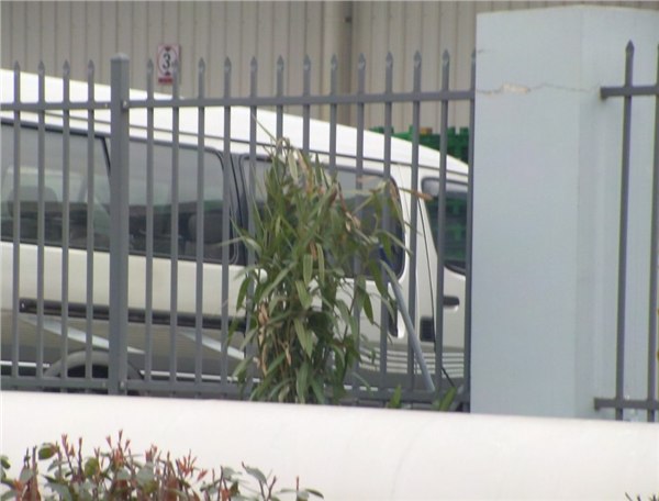 彩钢护栏批发【厂家直销】彩钢护栏供应 木春质优价廉