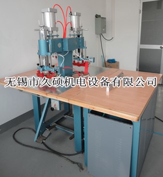 供应高周波同步裁断机
