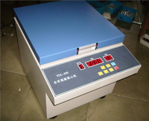 台式大容量低速离心机