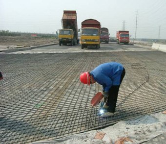 找哈尔滨|沈阳|河北地热网片到安平兴鑫0318-855653
