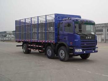 福建畜禽运输车供应报价/畜禽运输车生产厂家/京联汽车