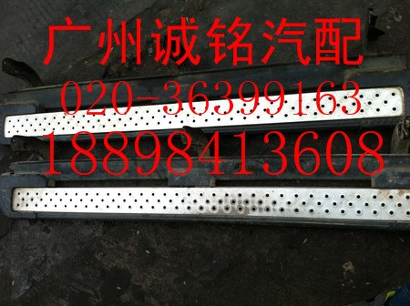 供应宝马530叶子板内衬 尾灯拆车件