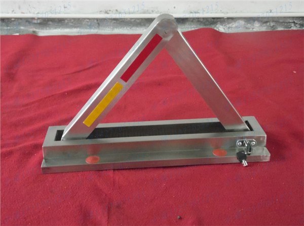 供应不锈钢车位锁同泰热点产品 