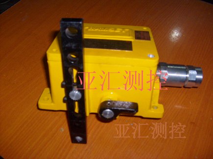 YHR-2D跑偏开关YHS-2D拉线开关徐州亚汇测控生产