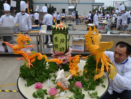 供应金牌的广州食堂承包、花都食堂承包、番禺食堂承包 