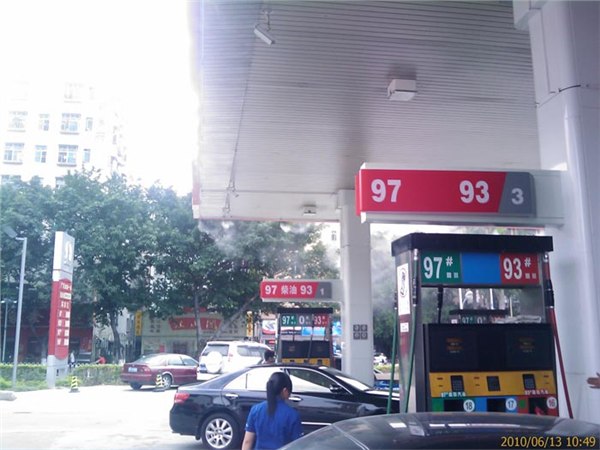 供应上海加油站喷雾降温除尘设备