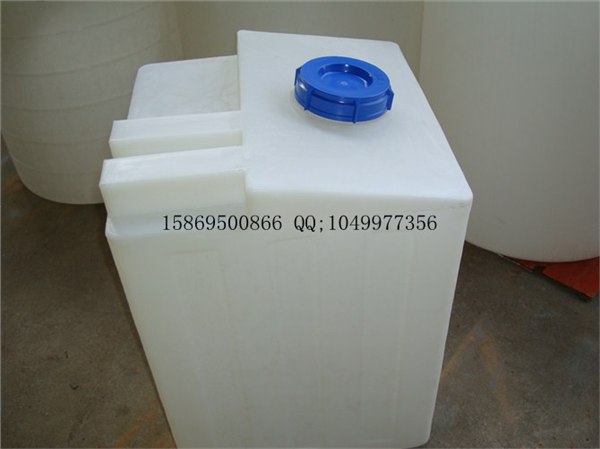 供应40L方形加药箱，80L方加药桶，120升方塑料加药箱
