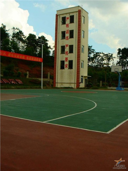 训练塔