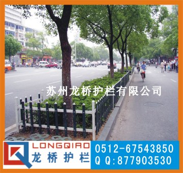 供应草坪栏杆/草坪栏杆价格/PVC塑钢材质，使用寿命25年以上
