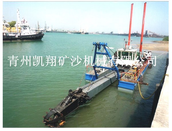{绞吸式挖泥船}专业生产厂家青州凯翔