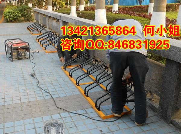 供应学校怎么管理非机动车停放？
