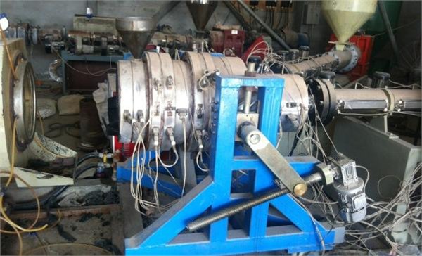 供应PE挤出模具 价格