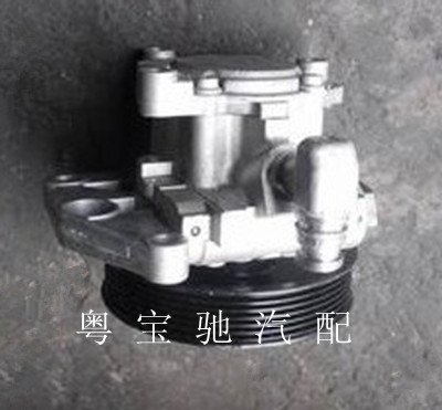 供应奔驰R300转向助力泵 拆车件
