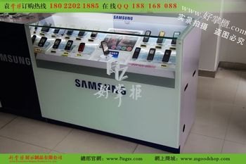 供应北京专业家具与展柜 烤漆 喷漆加工厂 