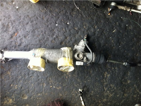 供应丰田皇冠2.5汽车方向机总成原厂配件,拆车件