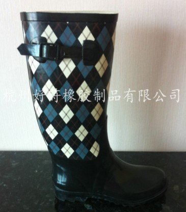 供应款式新颖的高尔夫雨鞋