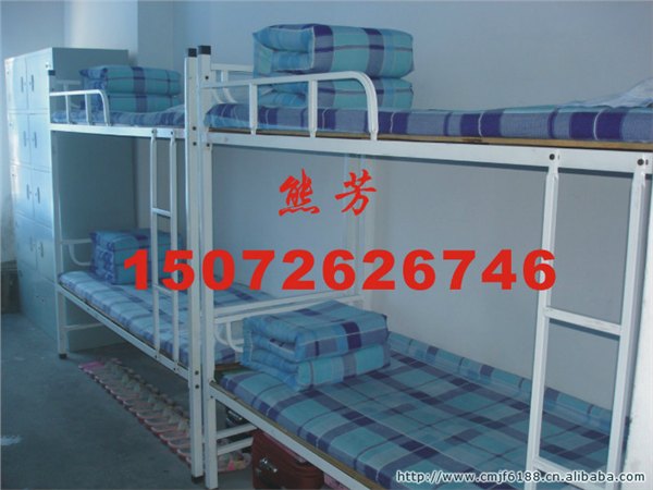 供应学生全棉三件套 被套床单枕套各种花色规格生产批发
