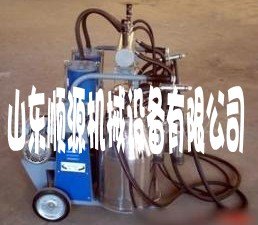YDH-II改进型活塞泵双桶奶牛移动挤奶机