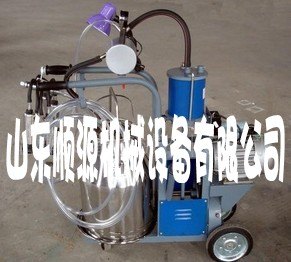 YDH-IS型手电动两用单桶奶牛挤奶机