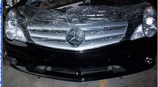奔驰R350头嘴、前嘴、车顶总成拆车件