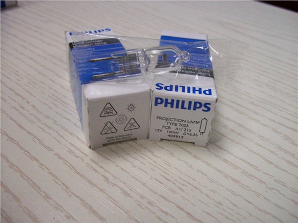 供应PHILIPS进口 12V100W 7023 显微镜灯泡