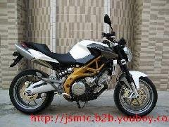 低价出售阿普利亚SL750
