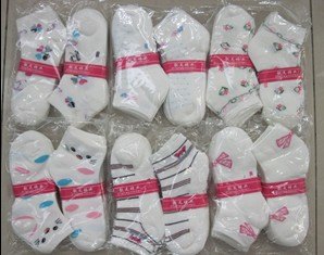 洛阳袜子批发最高6毛|洛阳袜子批发价格