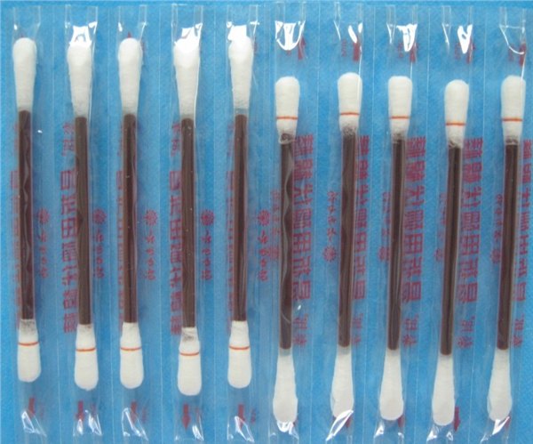 云南白药牌消毒棉棒（20支装一盒）