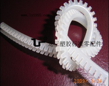 买货用护线套找龙三塑胶标准零配件厂质量最好