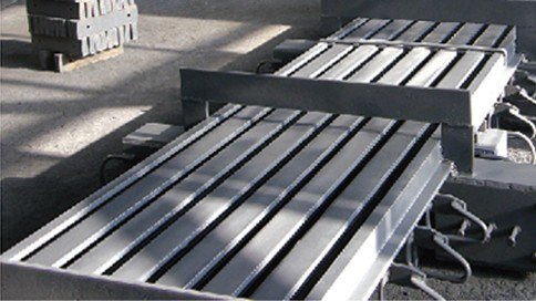 DGL型钢伸缩装置 