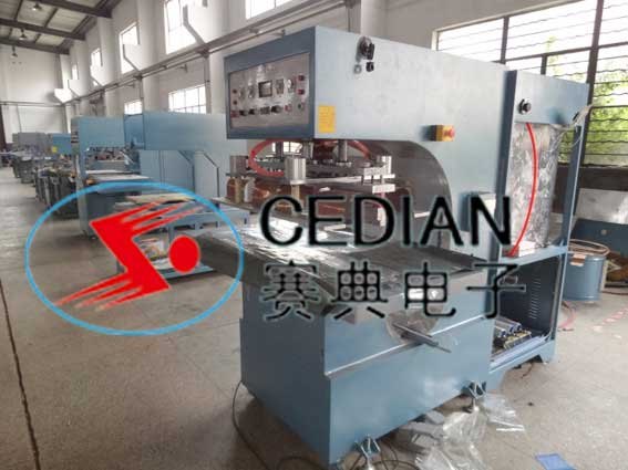 大型热板式塑料焊接机，大型热板机，热板焊接机