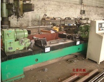 厂家生产各规格托辊专用机床、专用镗铣床0317-8080696
