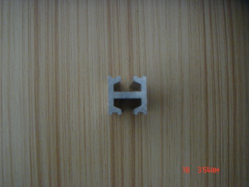 LY1818机械手铝型材\机械手手臂铝型材