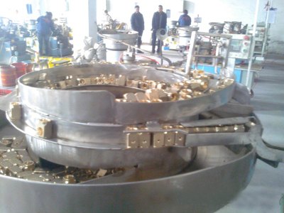 塑料件五金件自动上料振动盘