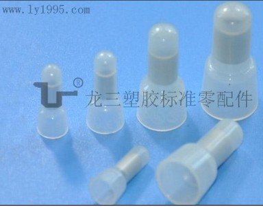 买奶嘴闭端子找龙三塑胶标准零配件生产厂家是最好的选择