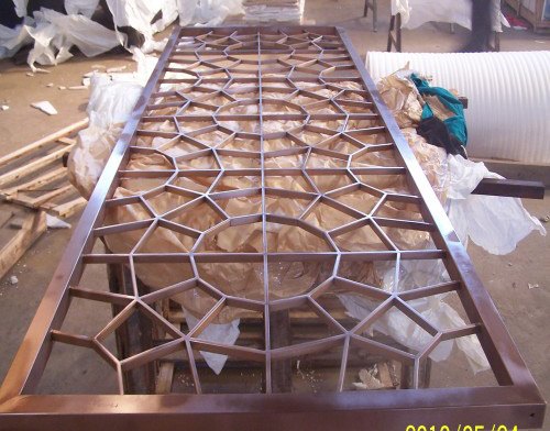 厂家直销佛山不锈钢材质装饰屏风 专业电镀厂加工不锈钢制品
