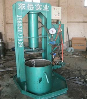 山东聊城猪油炼油锅图片浏览