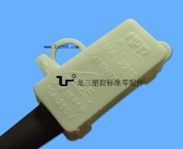 天津生产2215接线盒质量最好的厂家是龙三塑胶标准零配件厂