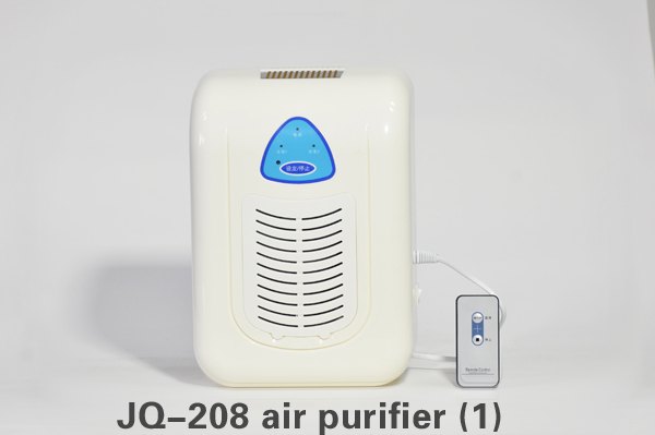 车载空气杀菌消毒机价格 消毒机烟尘净化器
