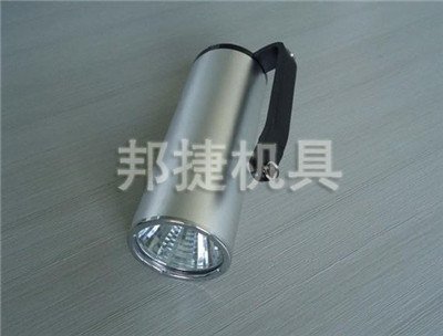供应各种探照灯
