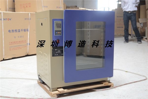 数显恒温培养箱（镀锌内胆） 303-0A型