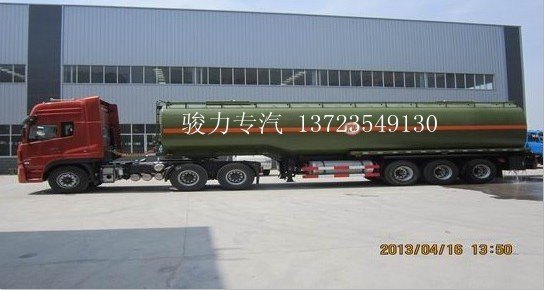 东风化工液体运输车/化工车生产厂家/化工车价格