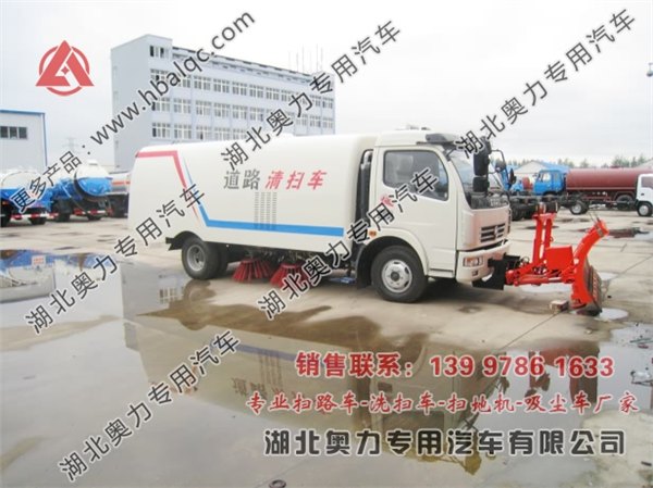 东风多利卡多功能推雪清扫车 扫路车的原理 柴油机扫地车