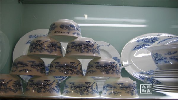 青花骨质瓷套装餐具