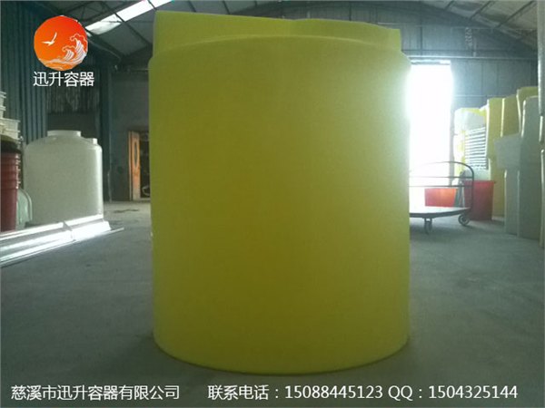 2立方加药箱厂家热卖